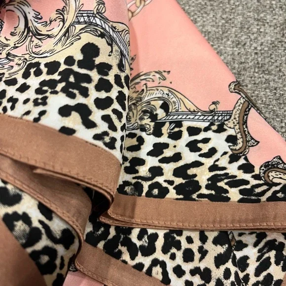 Silk-Look Pink Leopard Chain Print Scarf - Picture 3 of 3